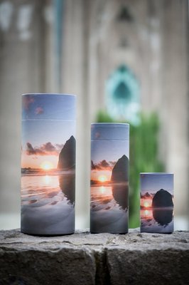 Ocean Sunset Scattering Urn - Medium